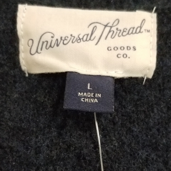 NWT Universal Thread Navy Cashmere Like Sweater Vest Size Large - Picture 7 of 8